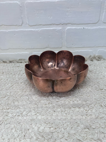 Vintage Mid-Century Hand Hammered Copper Bowl - Mexio