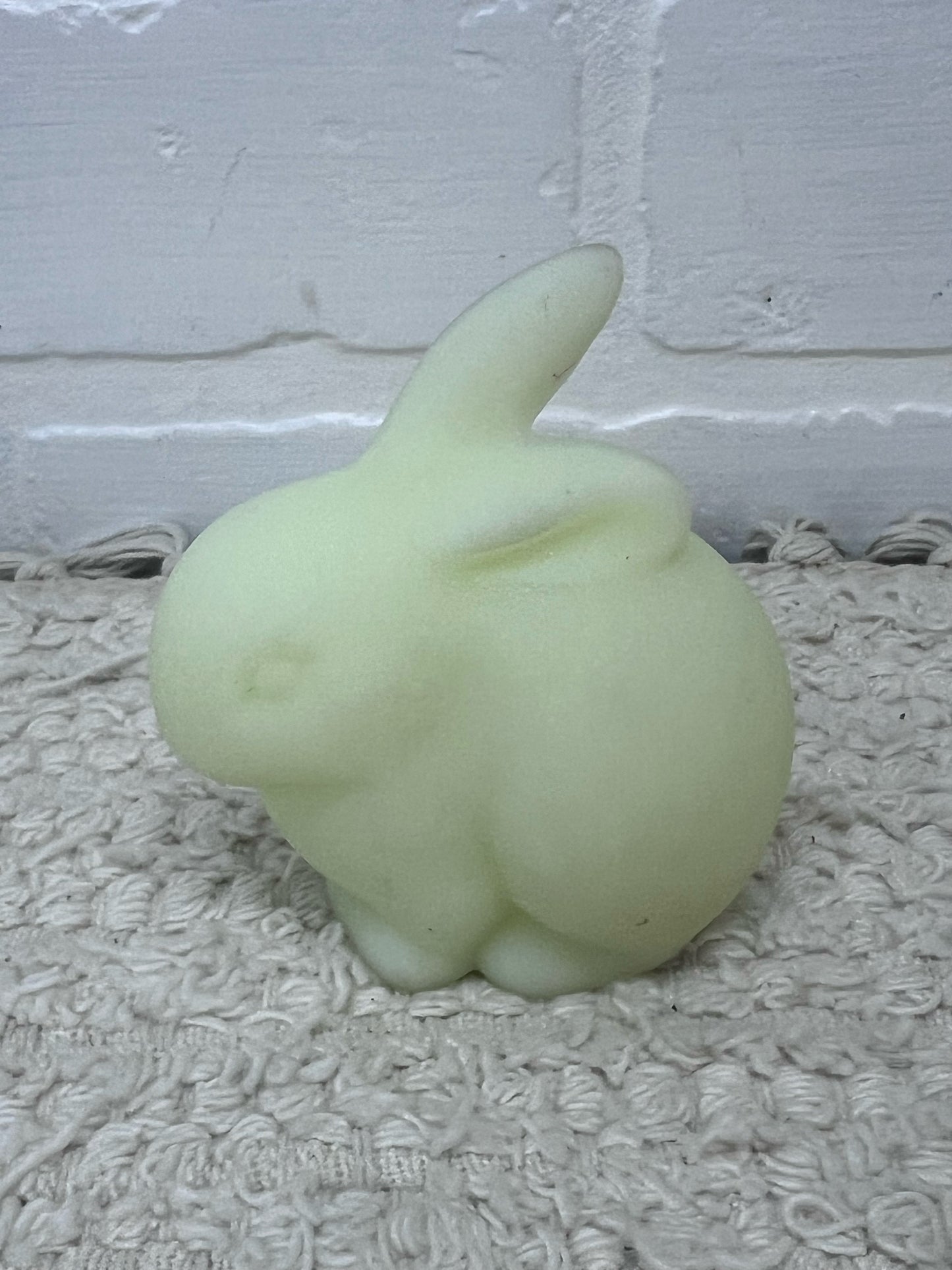 Fenton Custard Glass Bunny Figurine