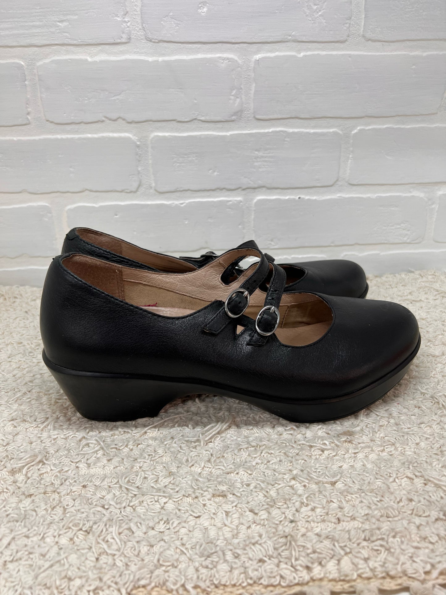 Shoe Size 40 Dansko Double Buckle Black Leather Mary Janes with Heels