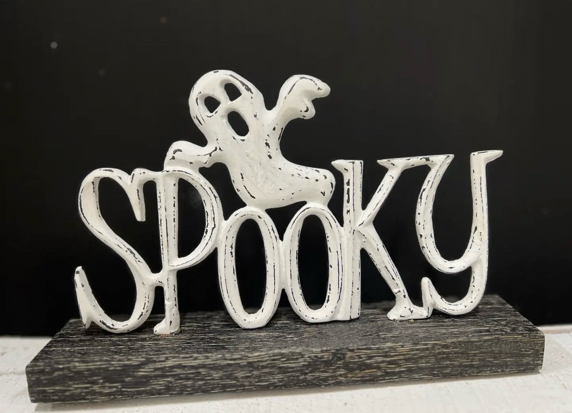 Spooky Ghost Shelf Sitter Measures 9.5 by 7 Inches