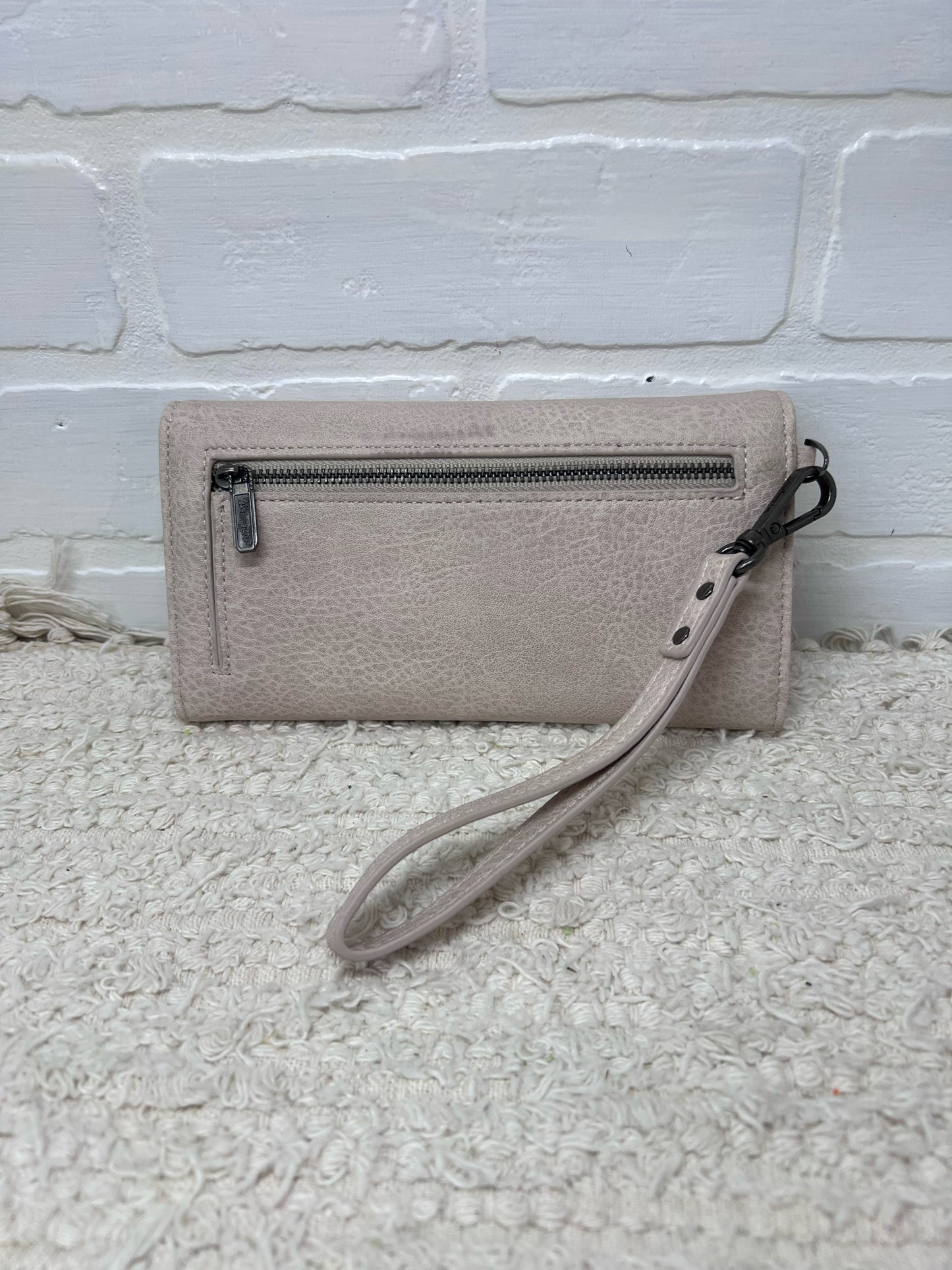 Wrangler Faux Leather RFID Wristlet/Wallet