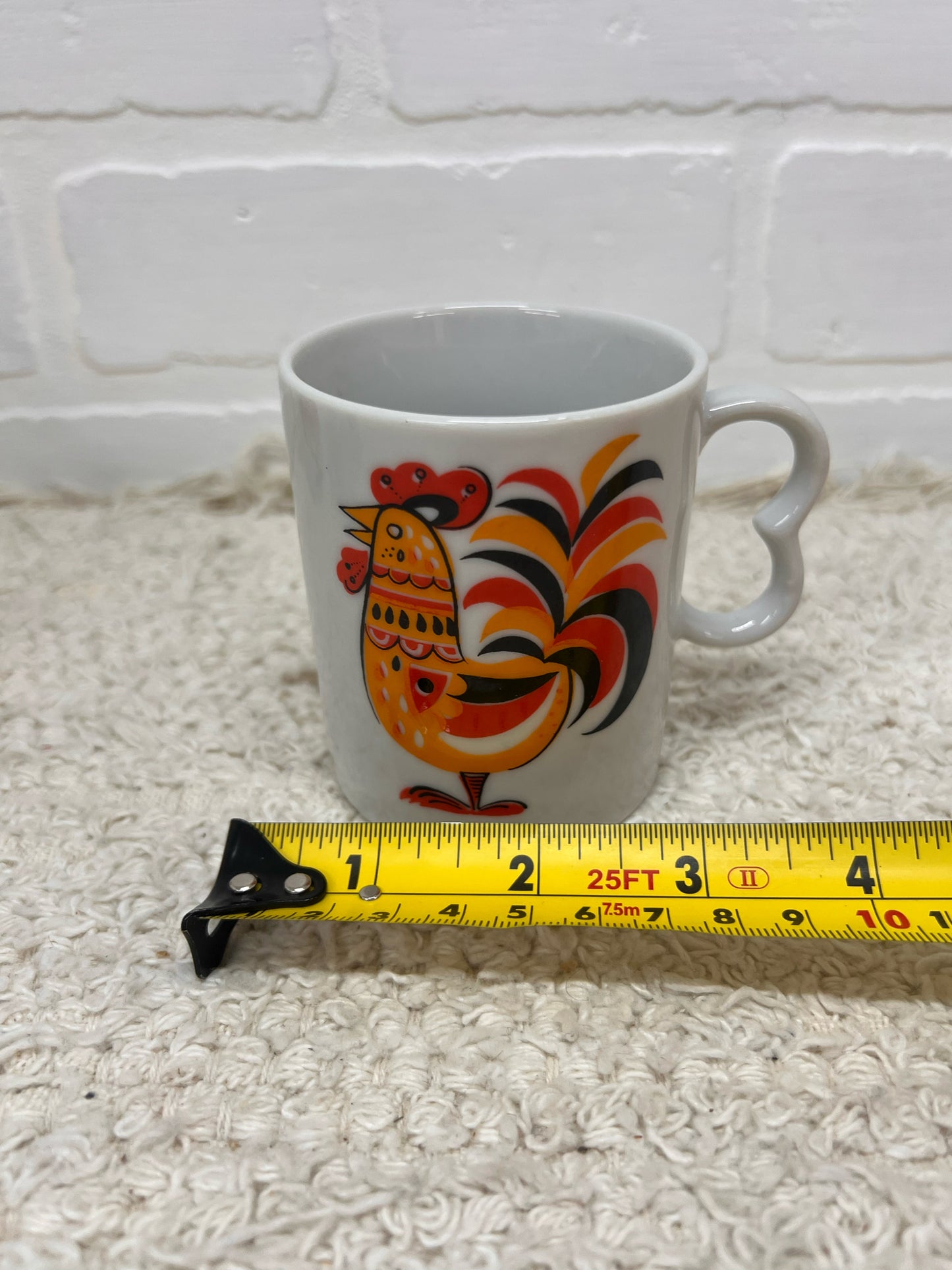 Vintage Mug Set MCM Chickens - Made in Japan