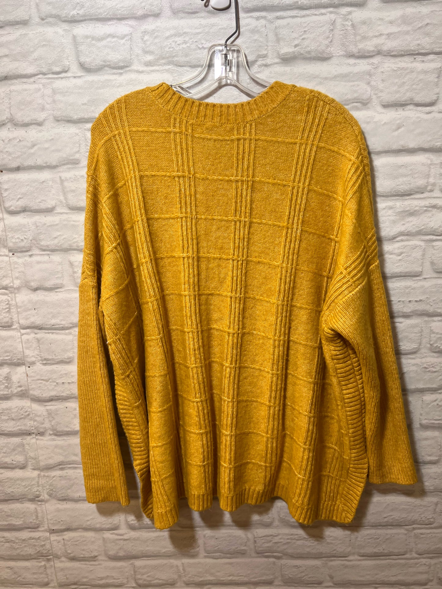 Size M CAbi Overwized Yellow Sweater