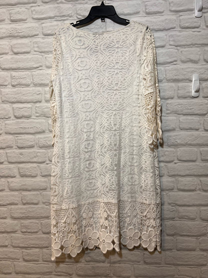Size 1X Alfani White Lace Lined Dress