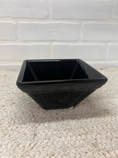 Longaberger Vintage Basket Shaped Black Planter