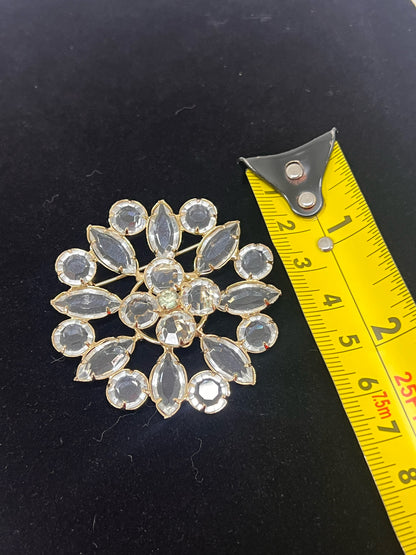 Vintage clear crystal/rhinestone earrings and pin set
