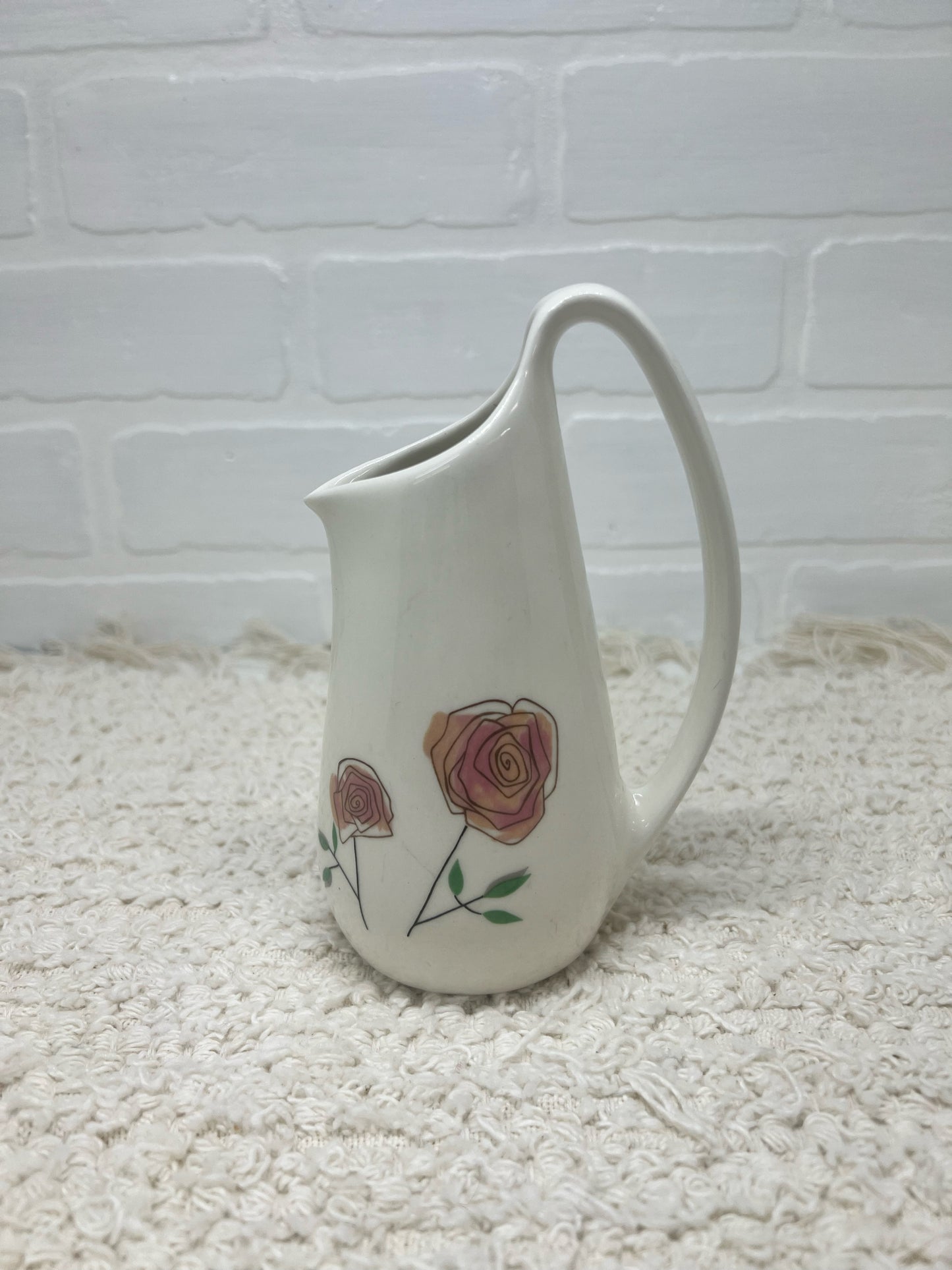 Iroquois Ben Seibel designed MCM cream pitcher