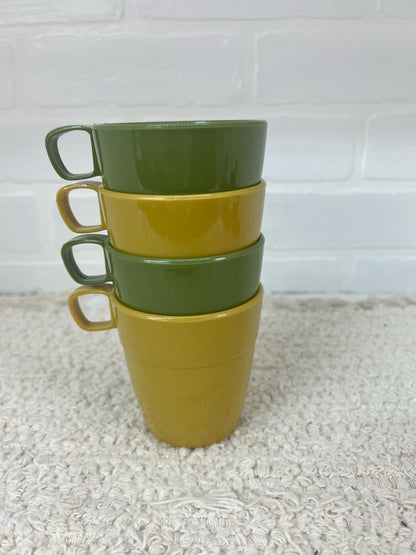 Shamrock Neatway vintage  Mug Set