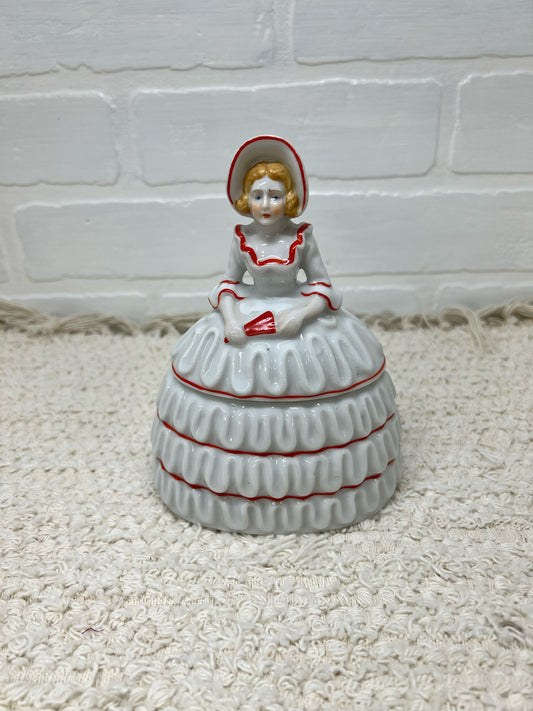 Vintage lady trinket/powder box