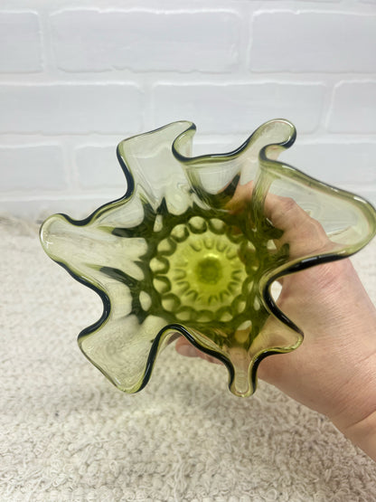 Fenton green ruffled hankie vase