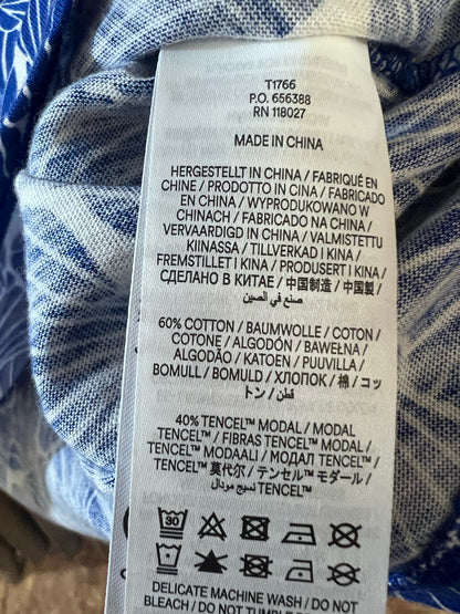 Size L Boden BLue & White Scallop Shell Pattern Cotton Blend Summer Blouse