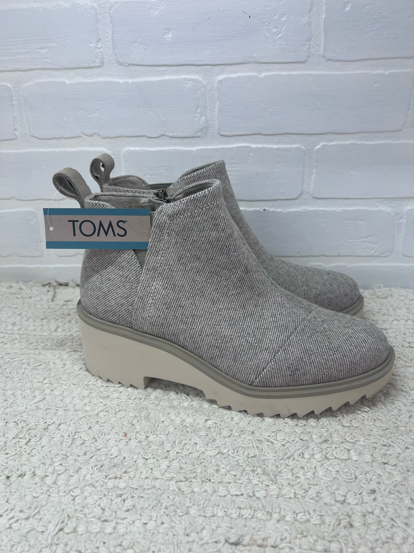 Shoe Size 7 Toms  NWT Maude Wedge  Bootie in Shimmering Twill