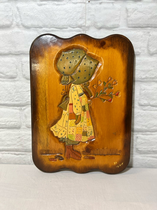 Vintage Hollie Hobbie carved/painted wood wall plaque