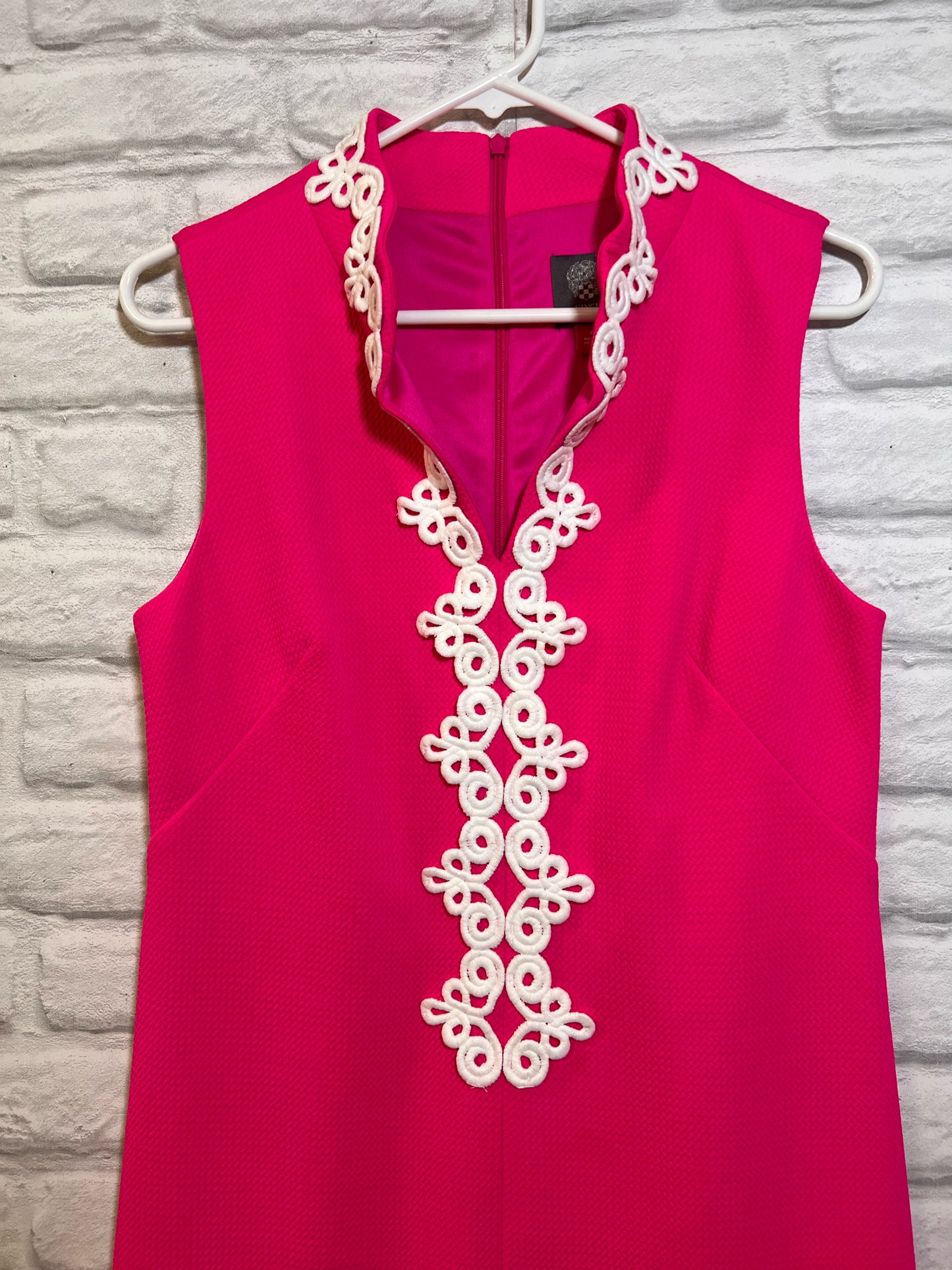 Size 8 Vince Camuto Pink Retro Inspired Sheath Dress w/ Lacy Trim