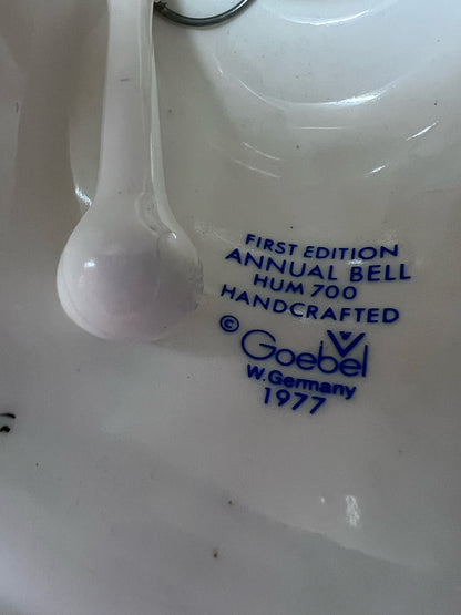 Goebels/Hummel 1978 "Let's Sing" Bell