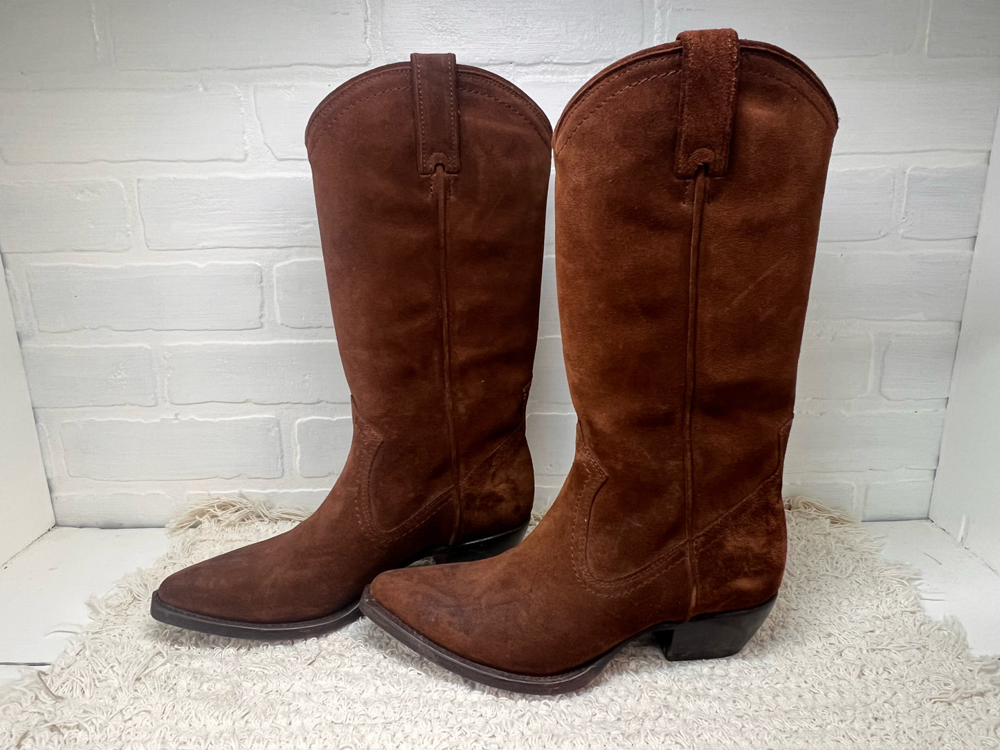 Frye Size 7 Sacha Tall Western Boots Brown Suede Leather