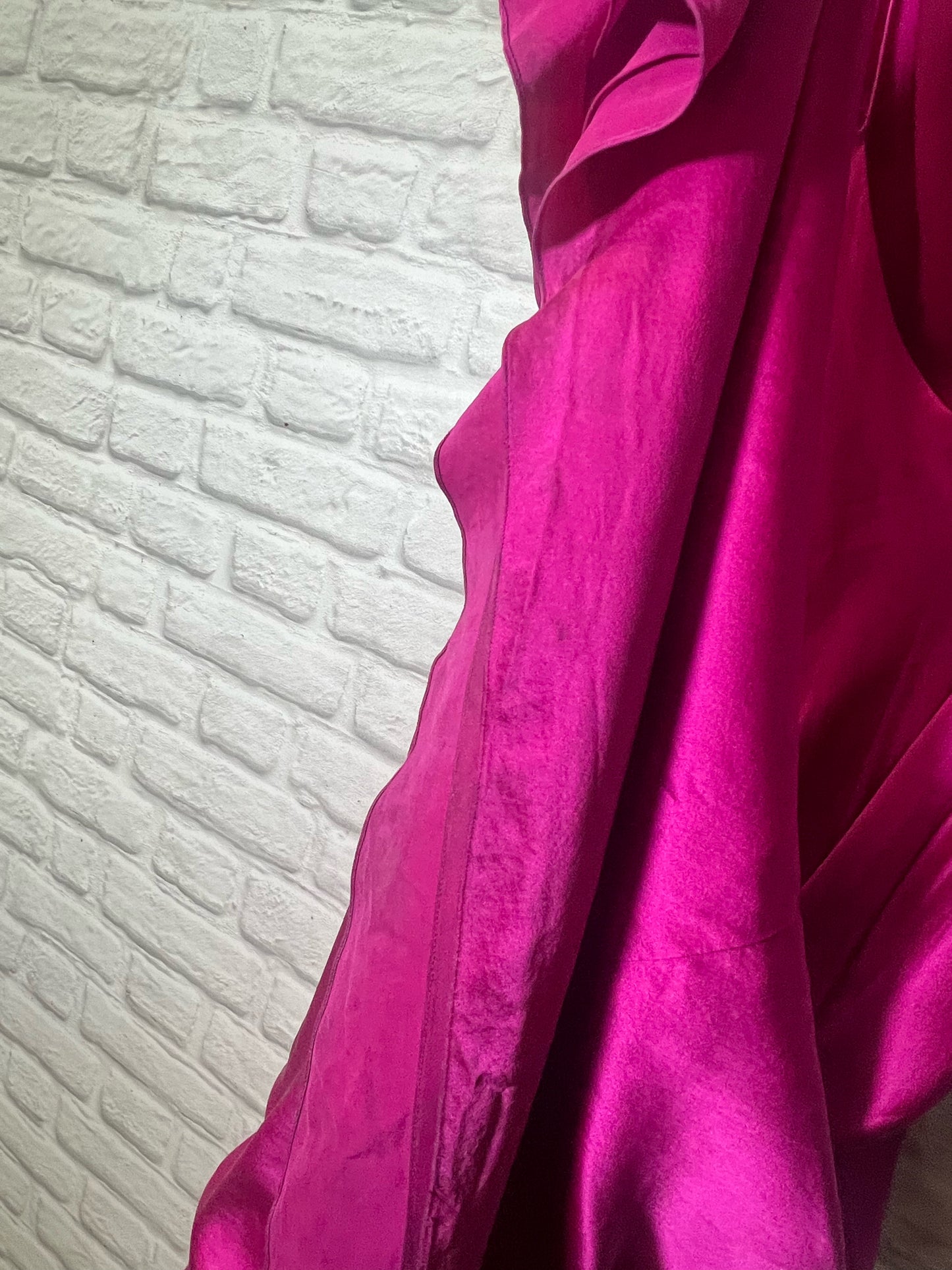 Size 10 Lauren Ralph Lauren fuchia pink silk slip