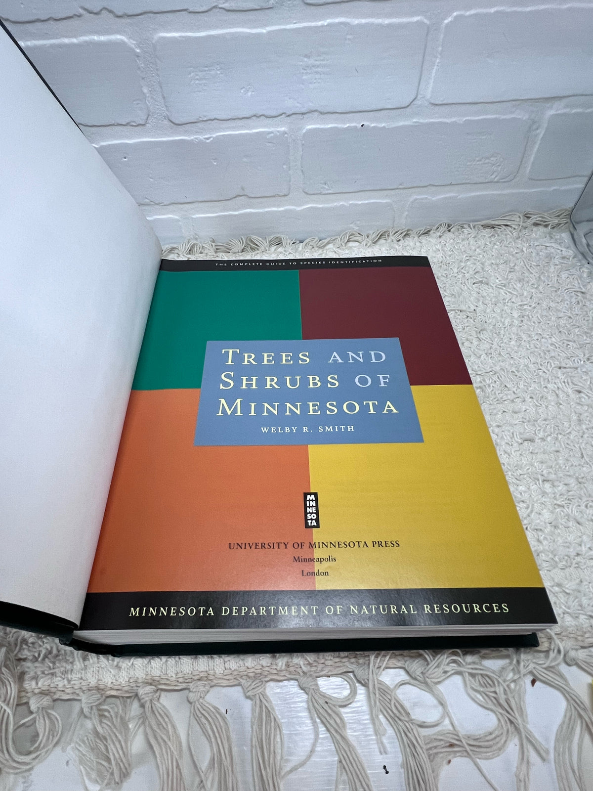 Trees & Shrubs of Minnesota CR 2008 Hardcover MN DNR