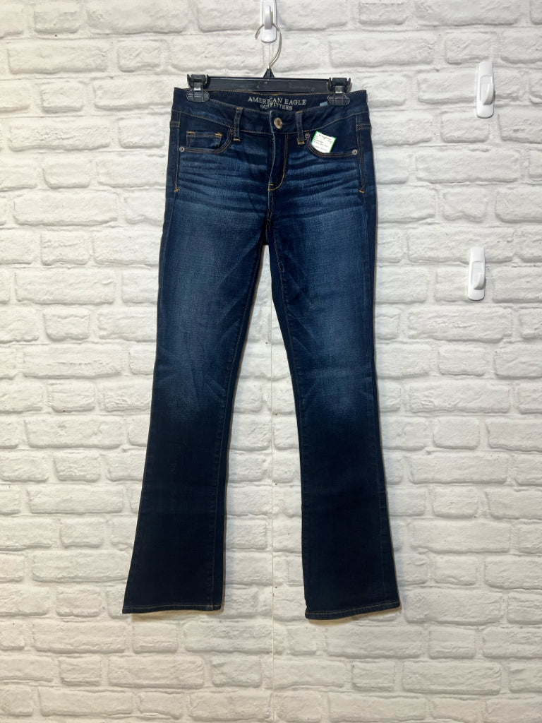 American Eagle Size 4 Used Jeans