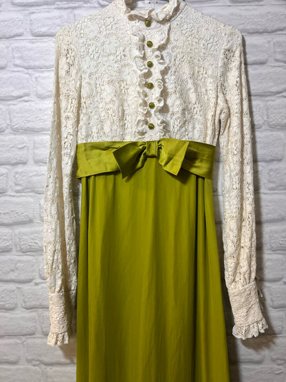 Green & White Vintage Prom/Bridesmaid Dress