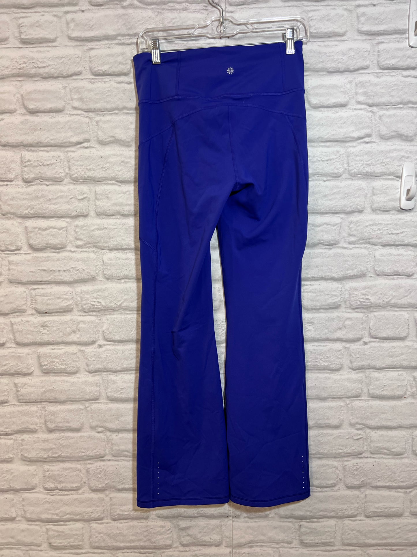 Athleta Size M Rainier boot cut fleece lined Leggings