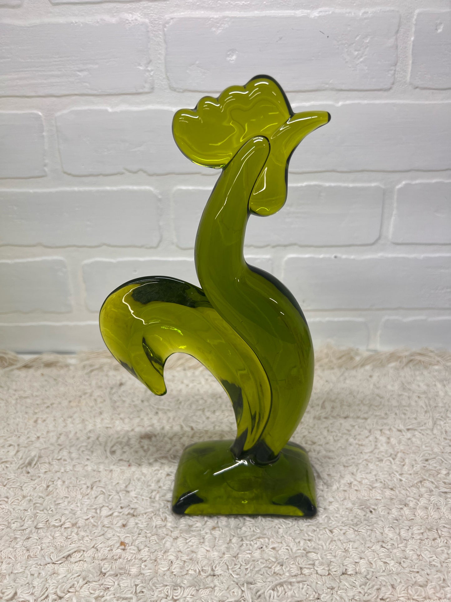 Mid Century Modern Viking Glass Kellogg Rooster Figurine – Avocado Green Art Glass