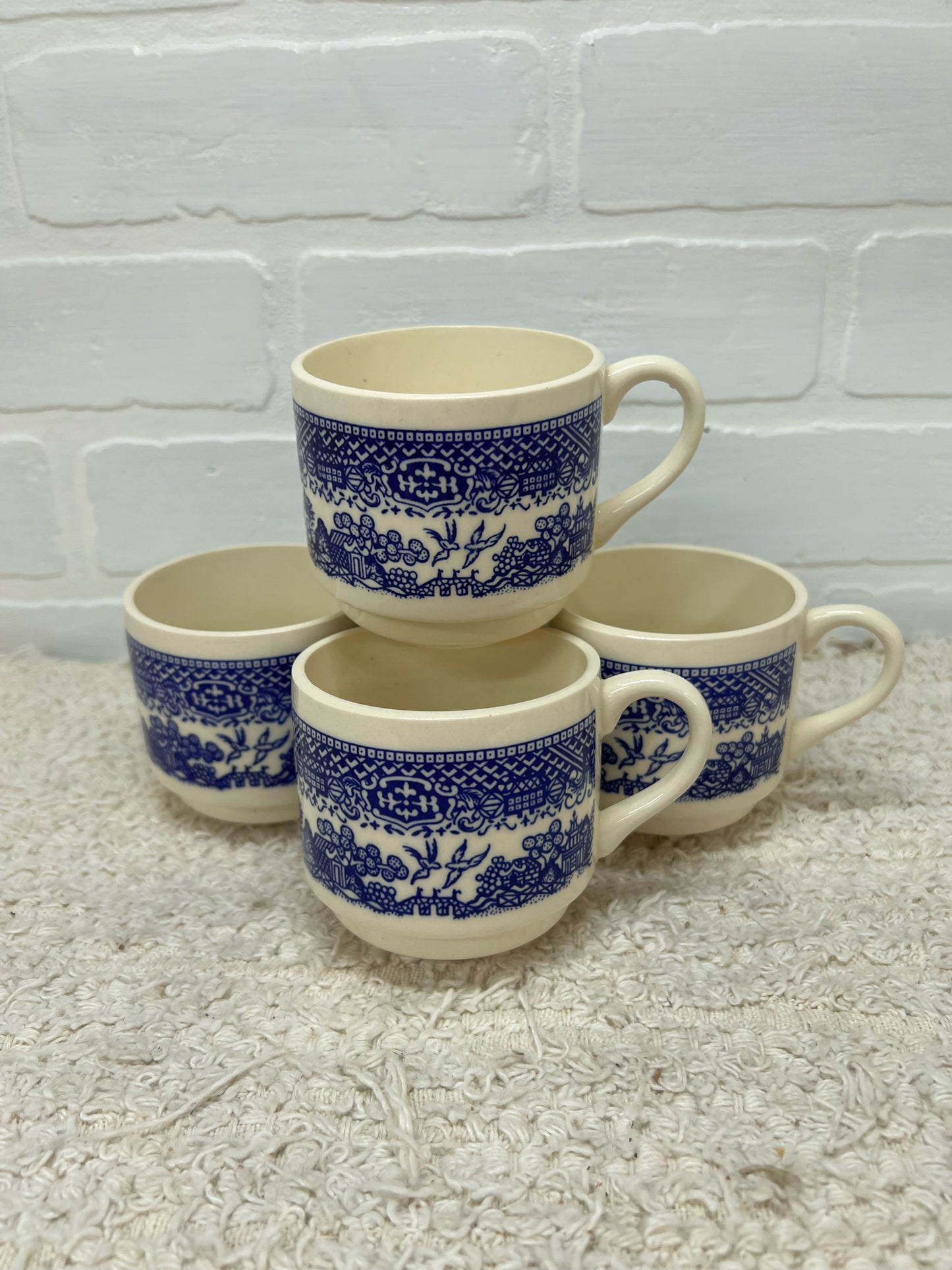Vintage Mug Set - Four Blue Willow Stackable Mugs