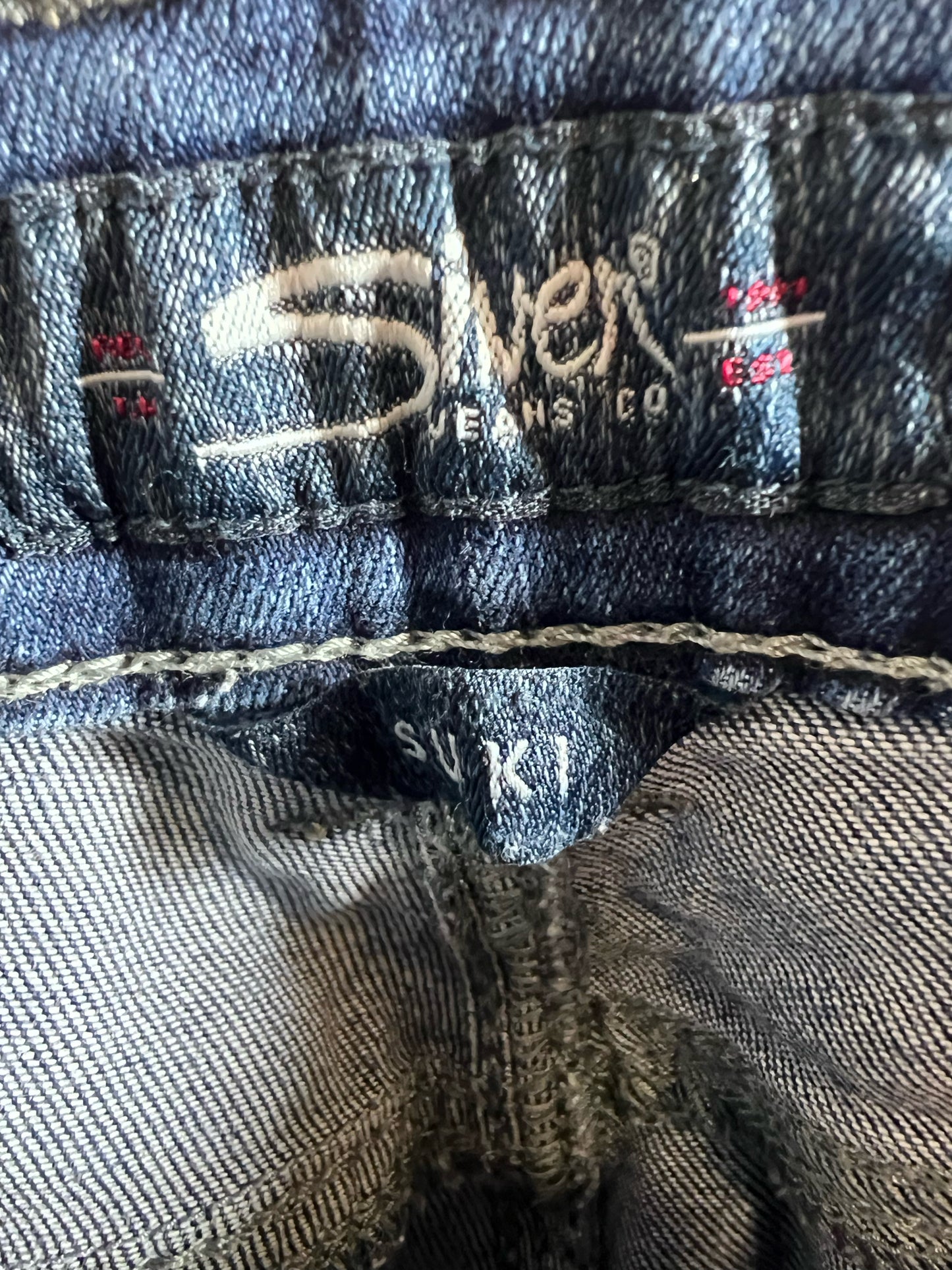 Silver Jeans Co. Size 34 Waist Suki Slim Boot Jeans