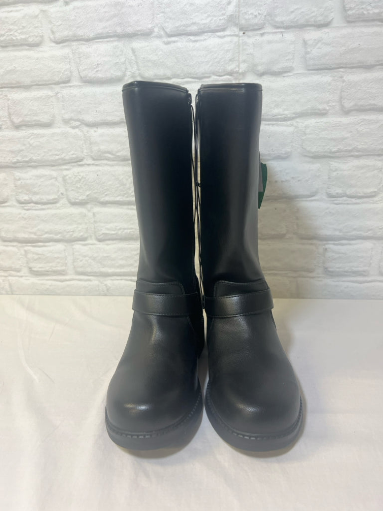 Shoe Size 10 Torrid  NWT Moto Buckle Boots