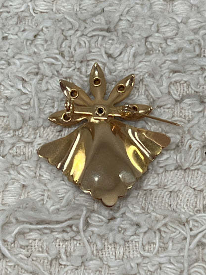 Goldtone vintage flower pin w/ amber colored stones