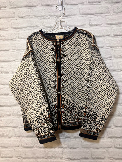 Size L Dale of Norway Norwegian Cardigan Sweater