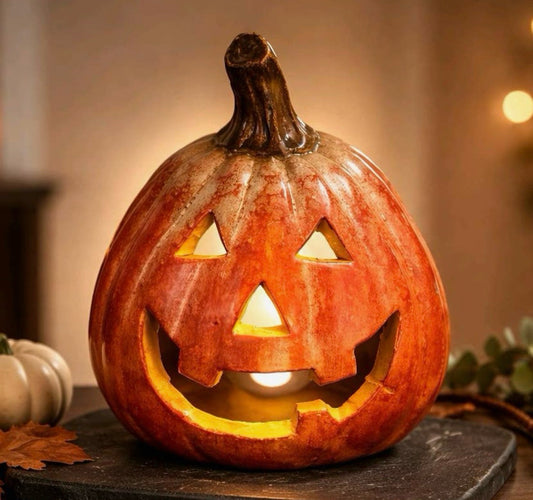 LED Jack-o-lantern Measures 4x4x5 Inches