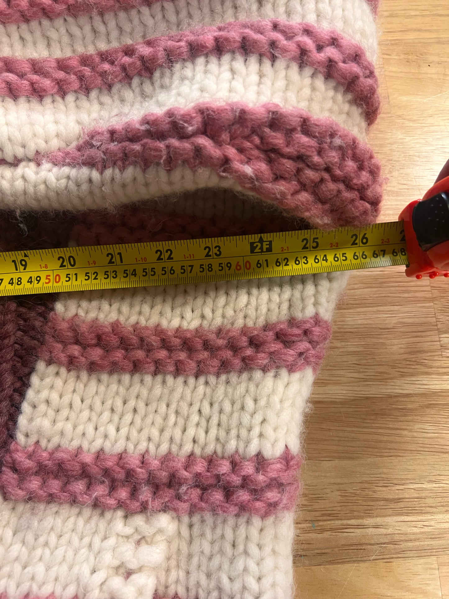 Size M Longhouse Vintage Canadian Knit Wool Sweater