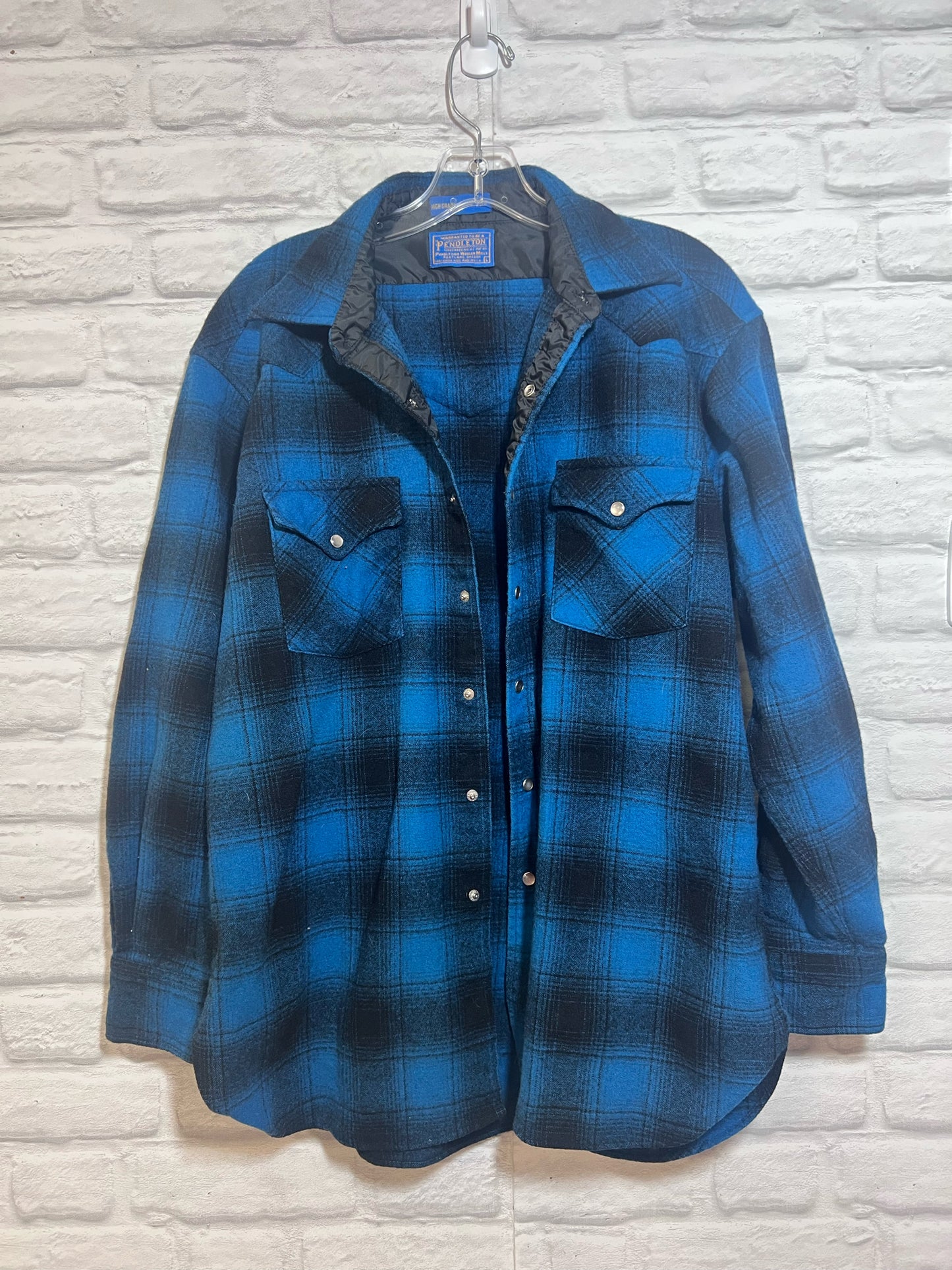Size Large Vintage Pendleton Blue & Black PLaid Wool Western Shirt/Shacket