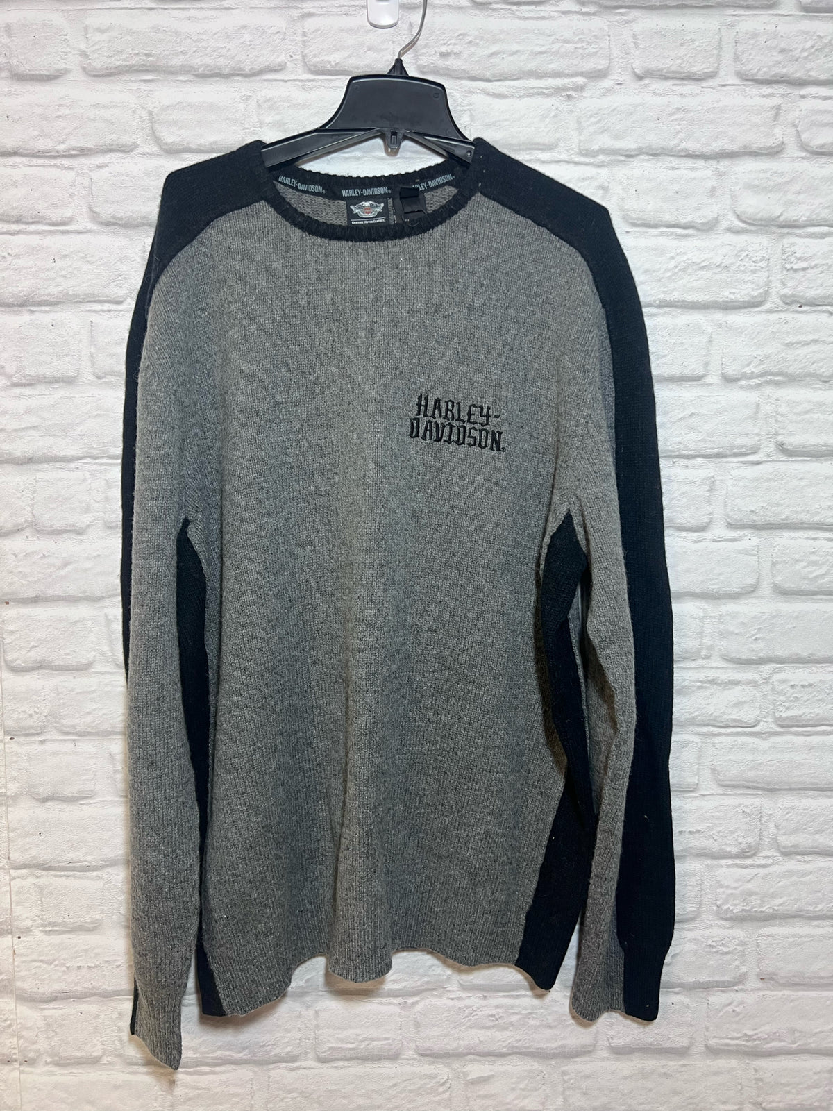 Size 2X Harley-Davidson NWT Mens' Wood Blend Gray & Black Sweater