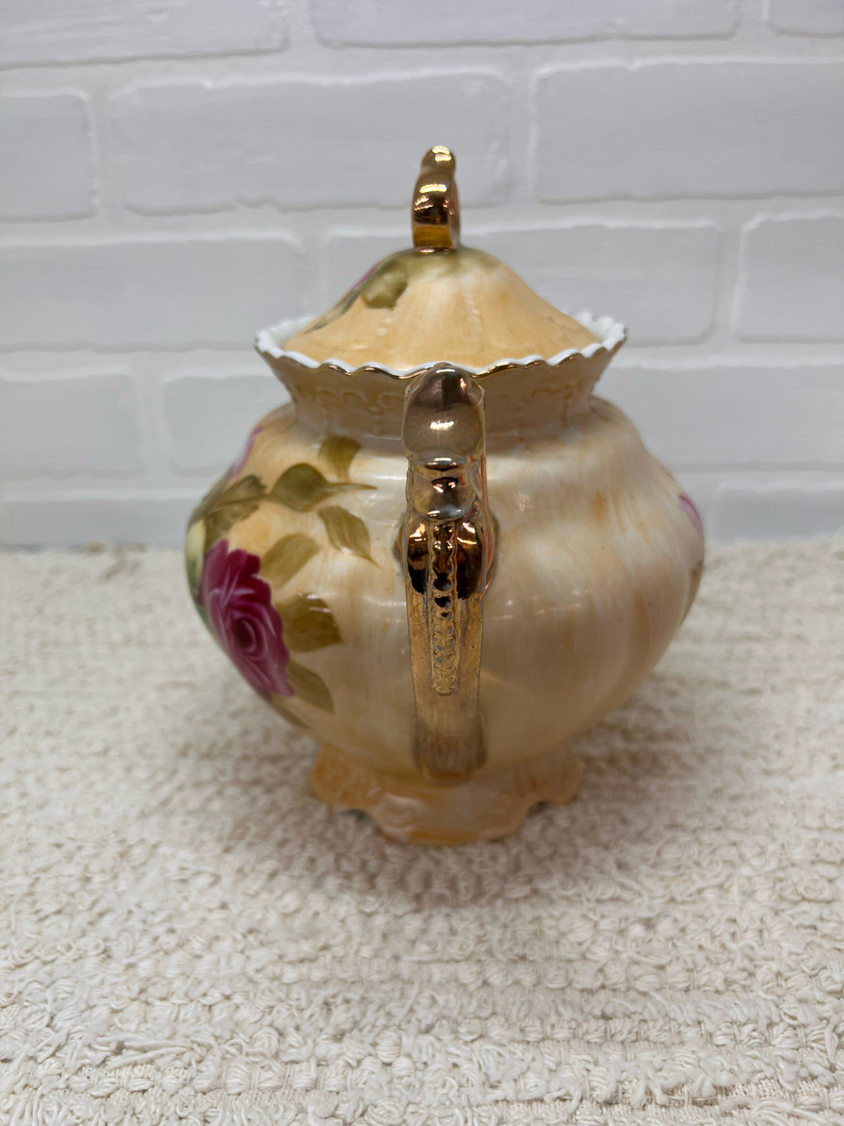 Lefton Teapot