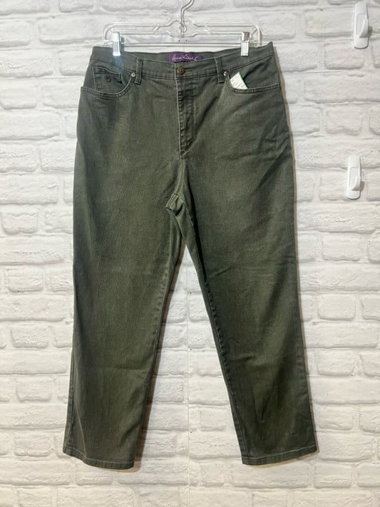 Gloria Vanderbilt Size 14 Army green 'Amanda' jeans