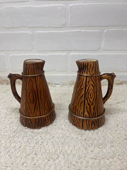 Vintage Treasure Craft Oil & Vinegar Set - 2 pieces
