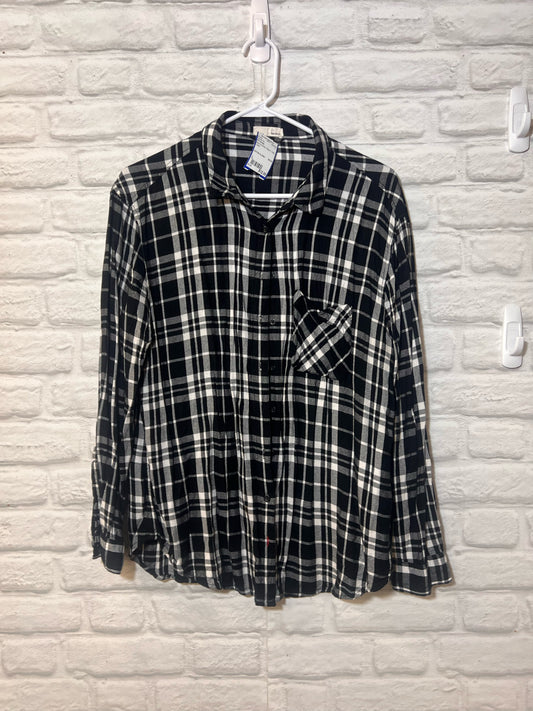 Black Plaid Button Up