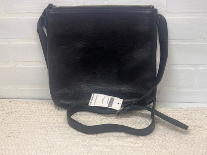 Duluth Trading Co. NWT Lifetyle Leather Sling Bag