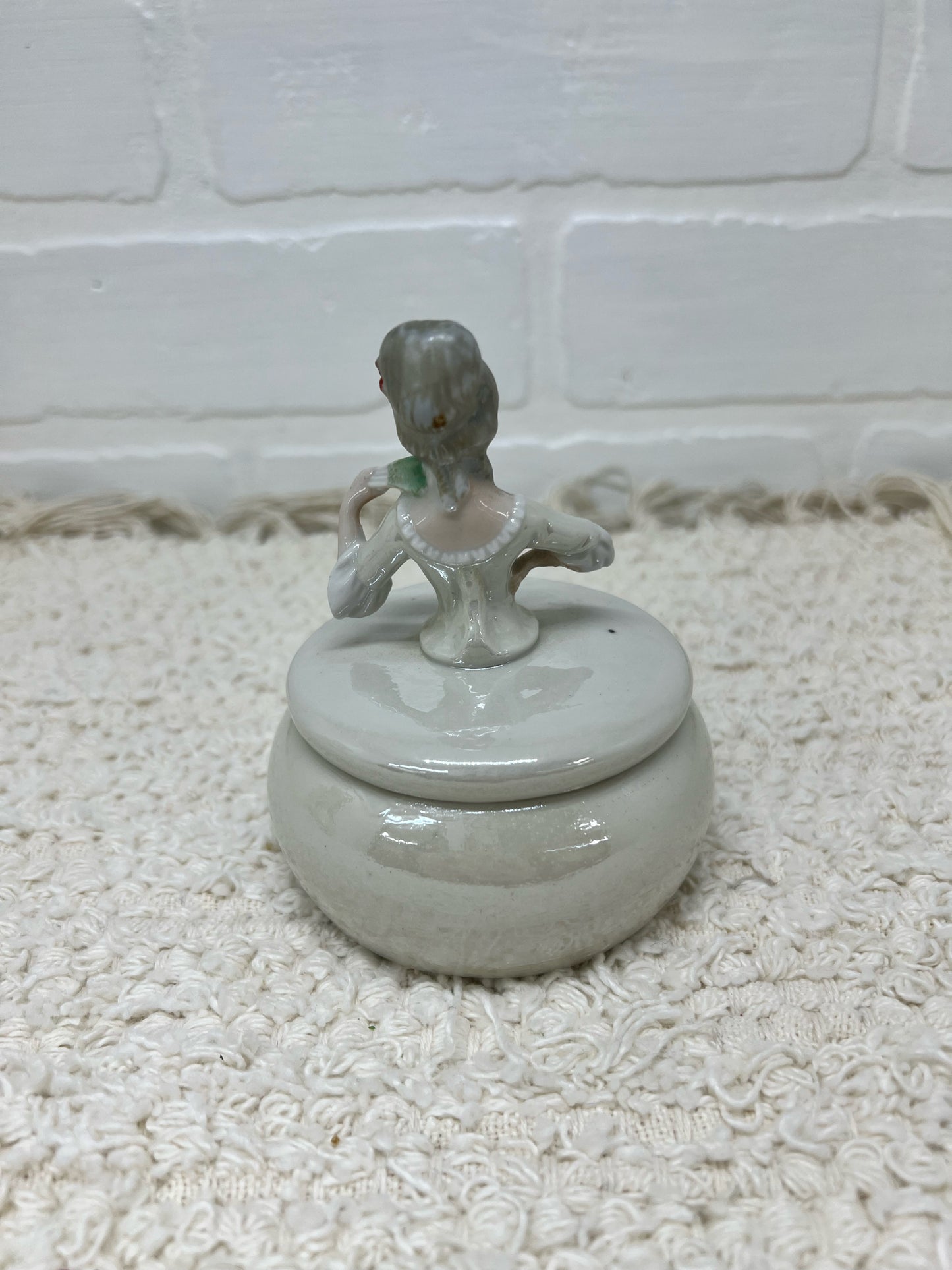 Vintage lady Trinket Box/powder jar