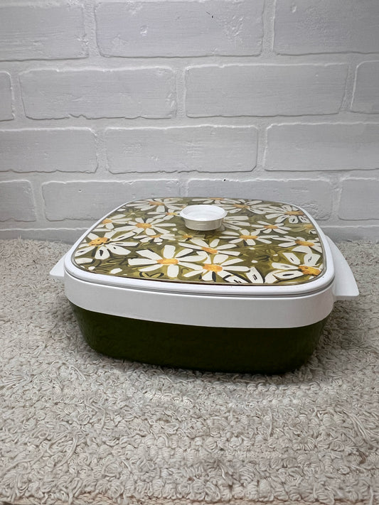 Thermo-Serv Vintage Daisy Patterned Covered Warming or Cooling Dish
