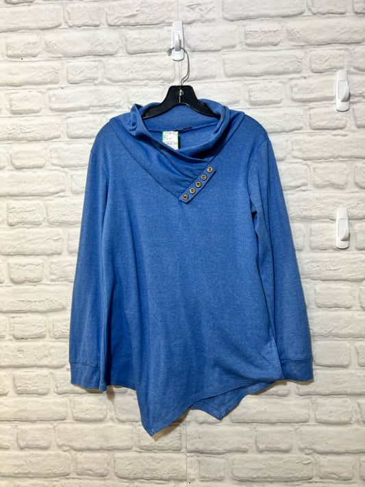 Size L Laksmi blue button detail top