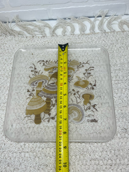 Stotter Mushroom Square Acrylic Plate