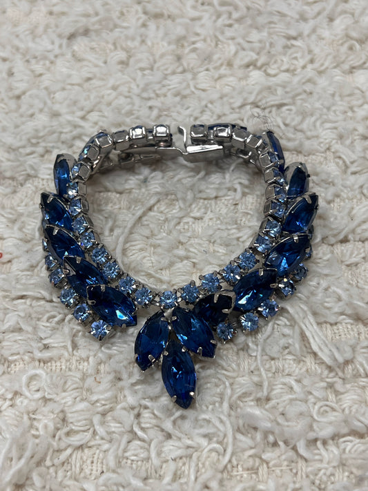 Vintage blue rhinestone bracelet