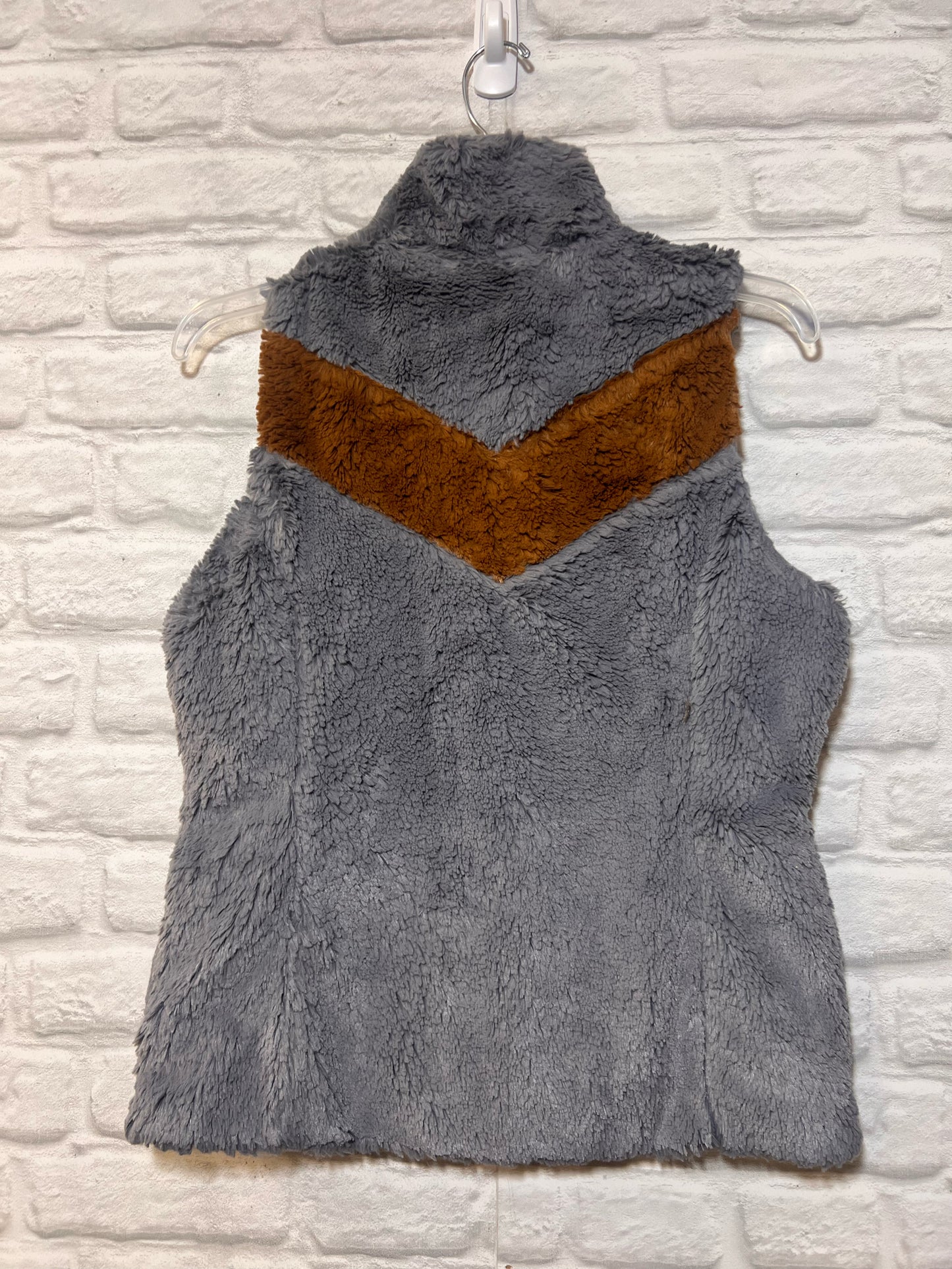 Size M Patagonia Gray & Brown Los Gatos Fleece Vest