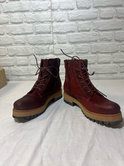 Taos Main Street style boots size 11-11.5 medium women's rugged garnet