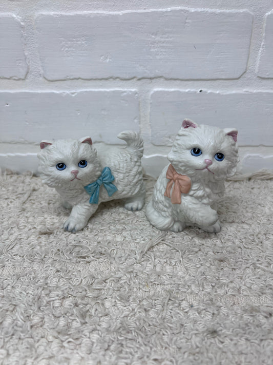 Homco White Ceramic Kitten Figurine Set (2)