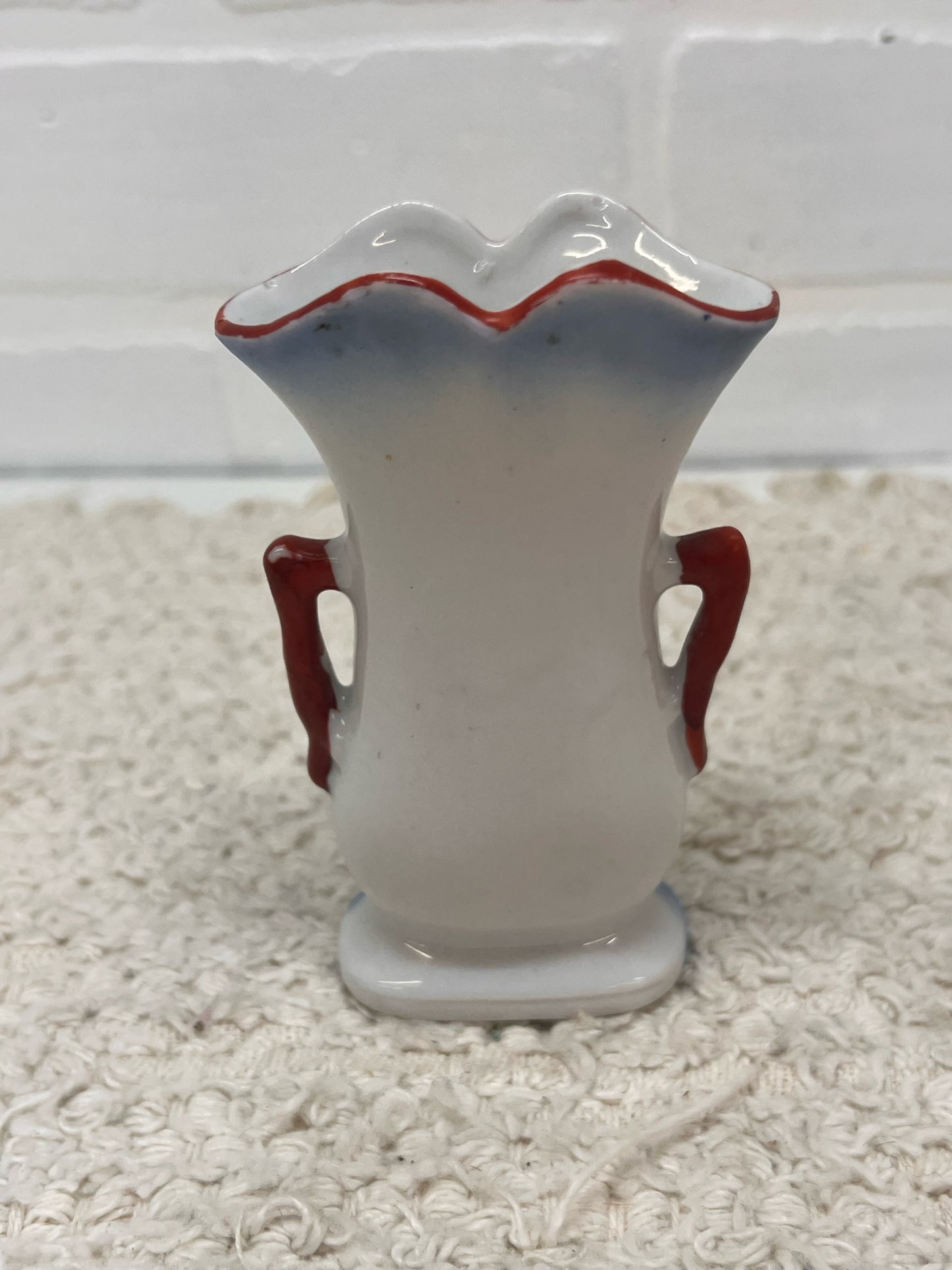Vintage Occupied Japan 4" Tall Bud Vase w/ Floral Design