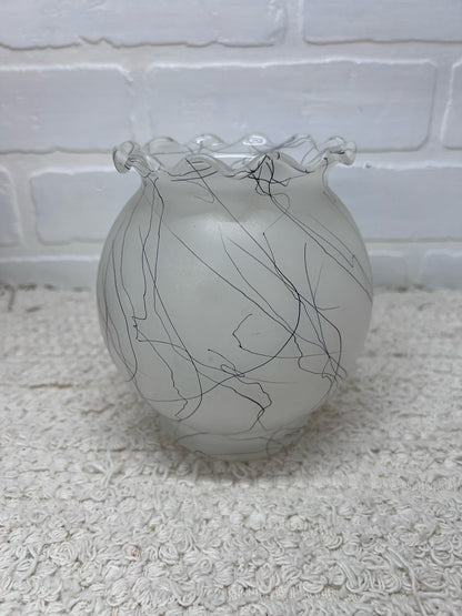 White & Black Hazel Atlas Drizzle Vase